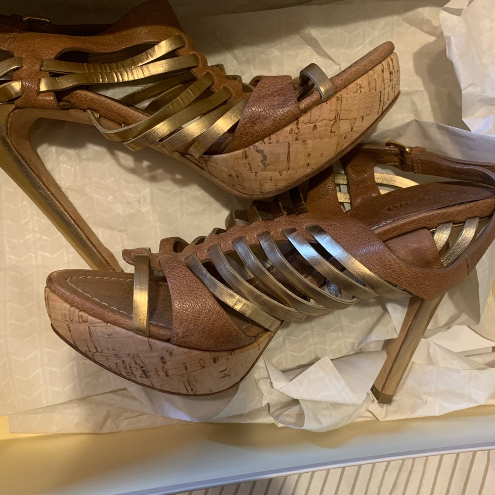 MIU MIU size 38 heels
